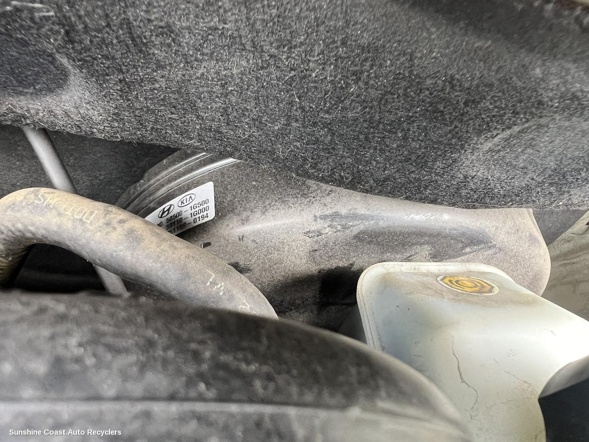 2005-2011 Kia Rio Brake Booster