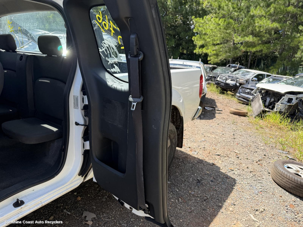 2005-2015 Nissan Navara Door Trim