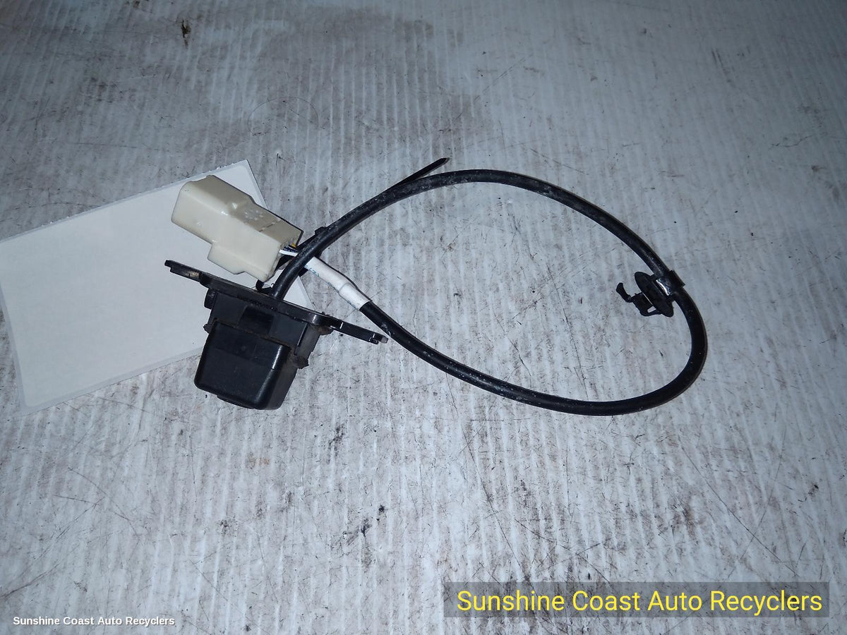 2006-2012 Mitsubishi Outlander Reverse Camera