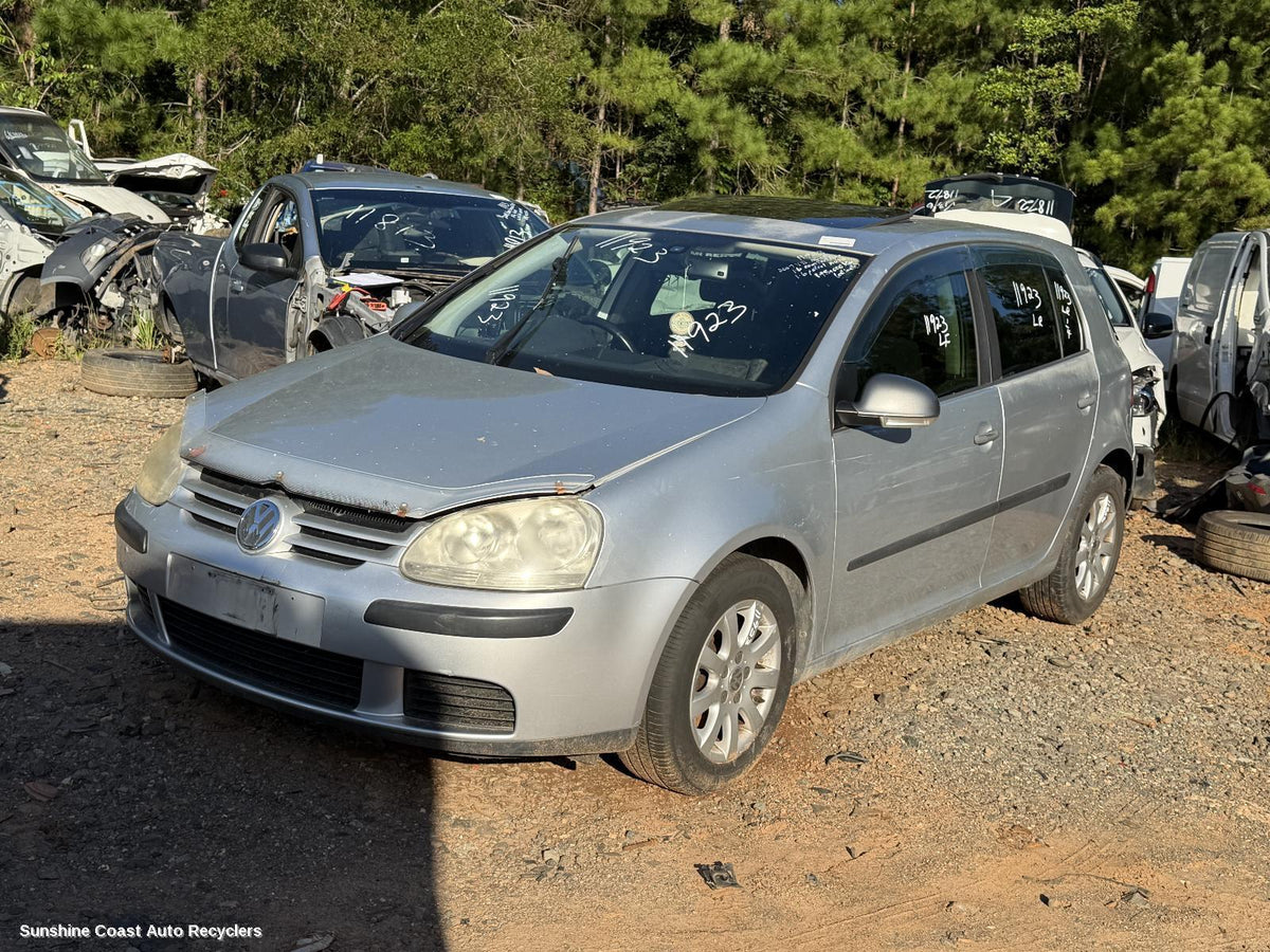 2004-2009 Volkswagen Golf Overflow Bottle