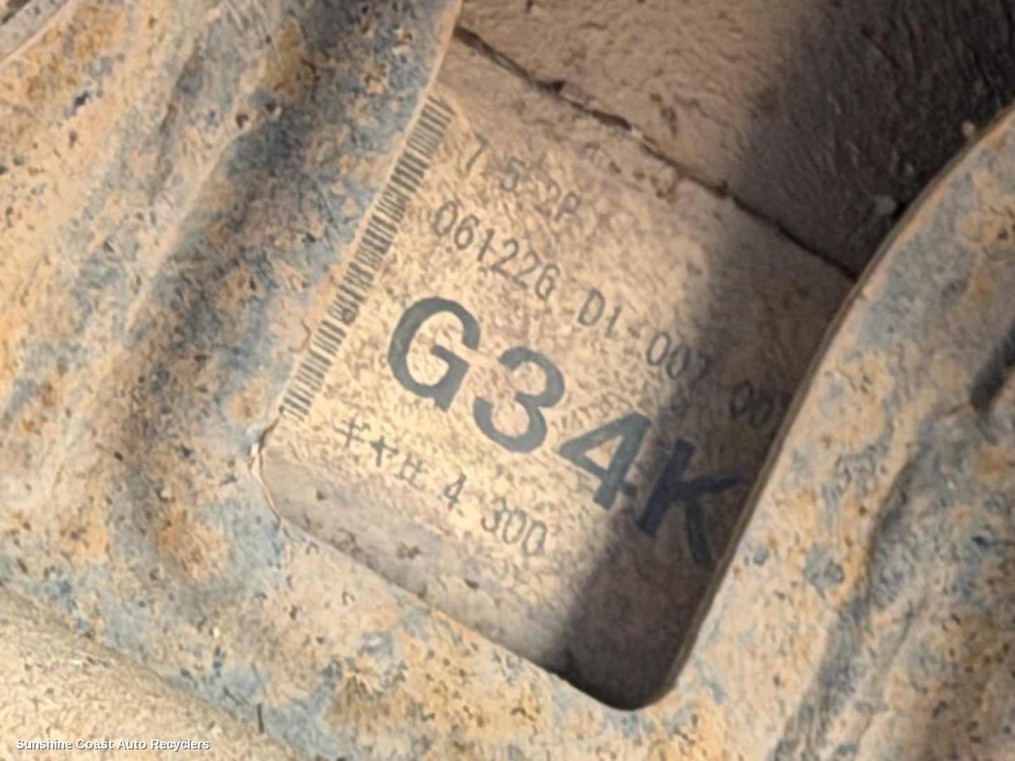 2006-2013 Mitsubishi Pajero Differential Centre