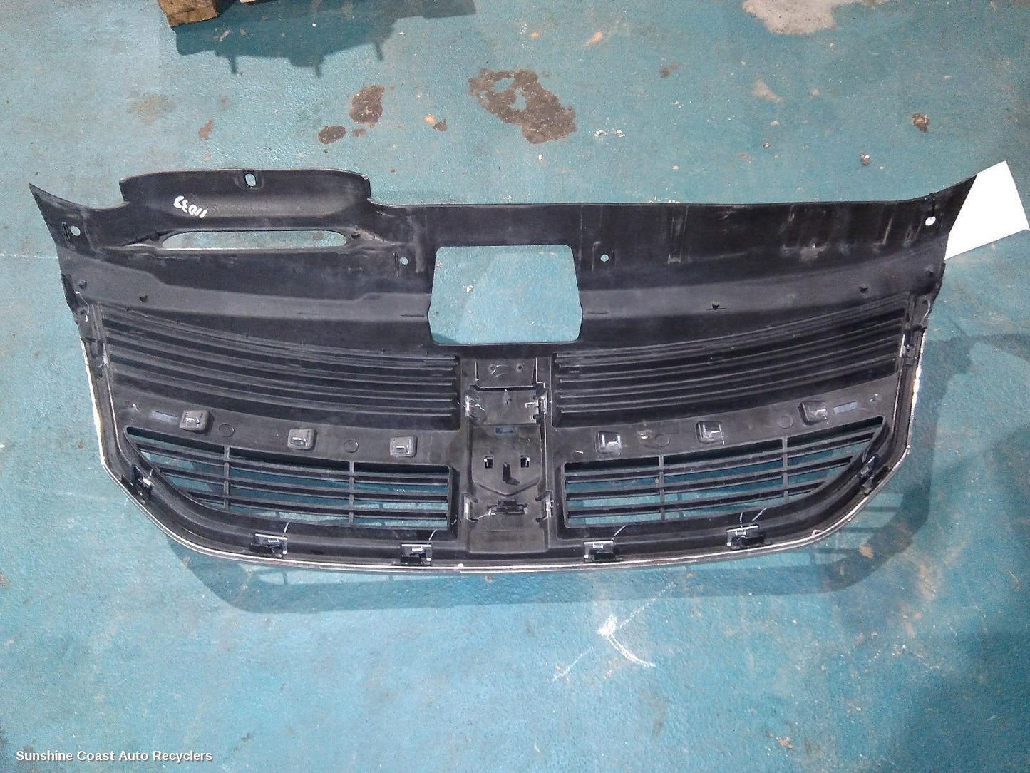 2010 Dodge Journey Grille