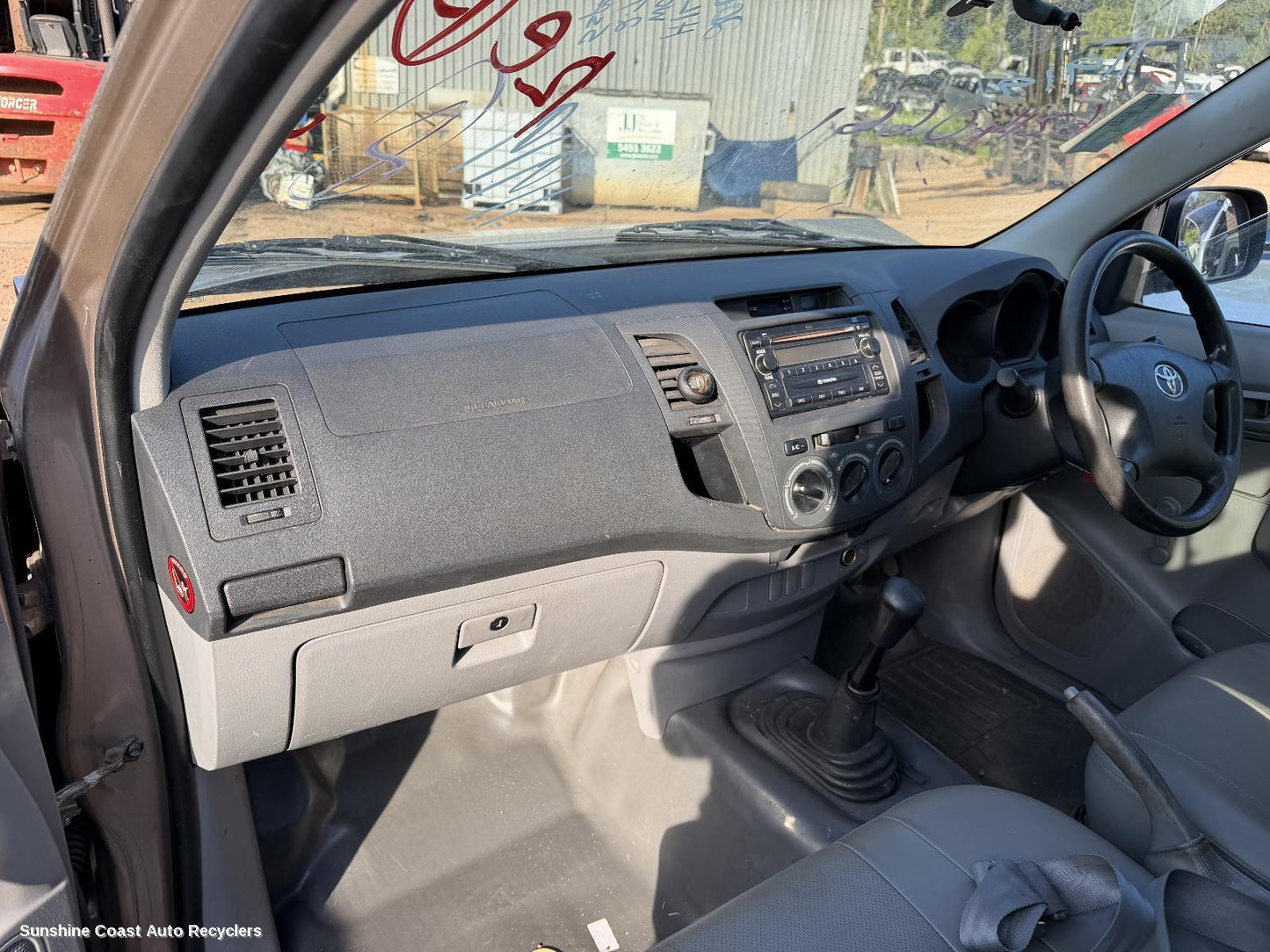 2005-2011 Toyota Hilux Glove Box