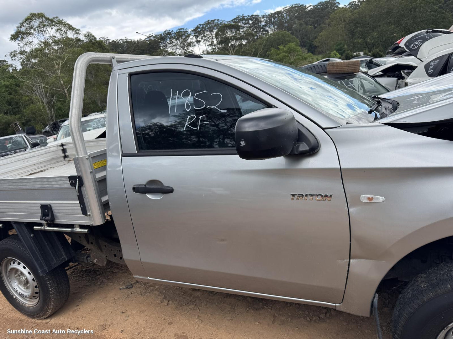 2016 Mitsubishi Triton Right Door Mirror