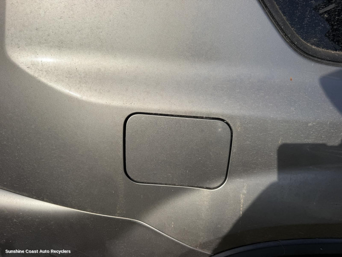 2007-2014 Nissan Xtrail Fuel Door   Filler
