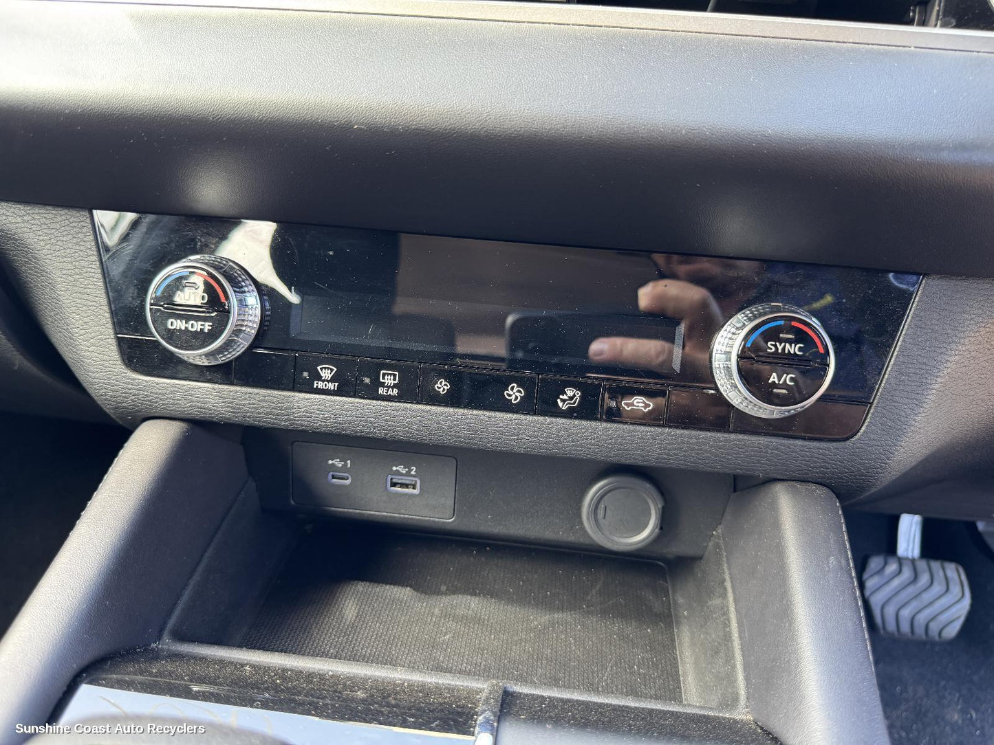 2021-2026 Mitsubishi Outlander Heater Ac Controls