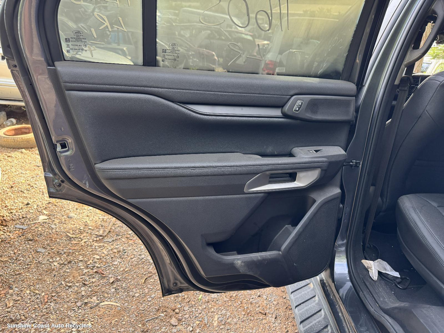 2024 Ford Everest Left Rear Wnd Reg Motor