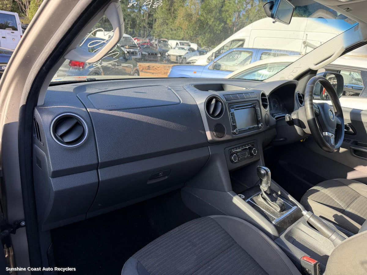 2010-2022 Volkswagen Amarok Glove Box