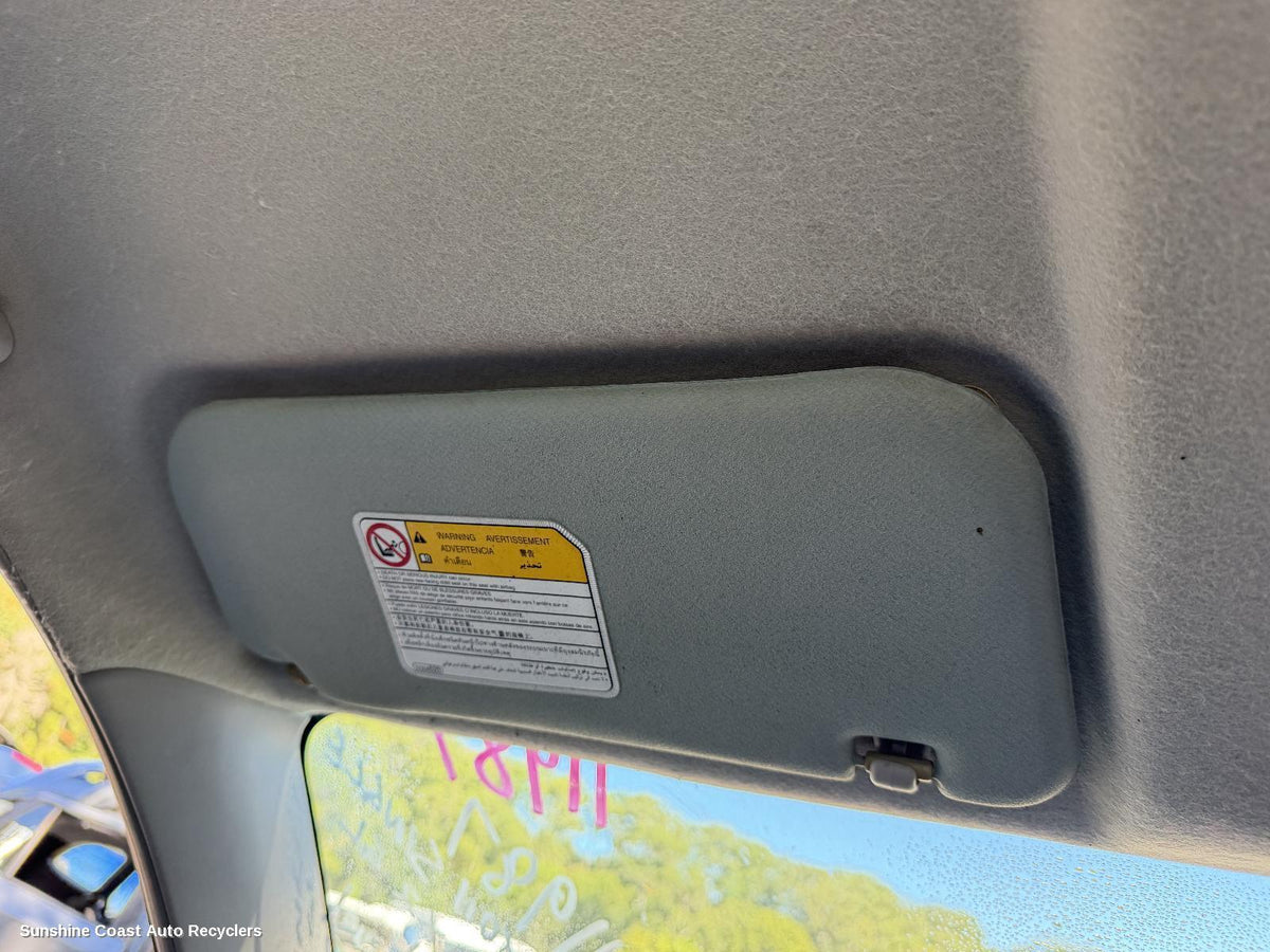 2009-2015 Mitsubishi Triton Sunvisor