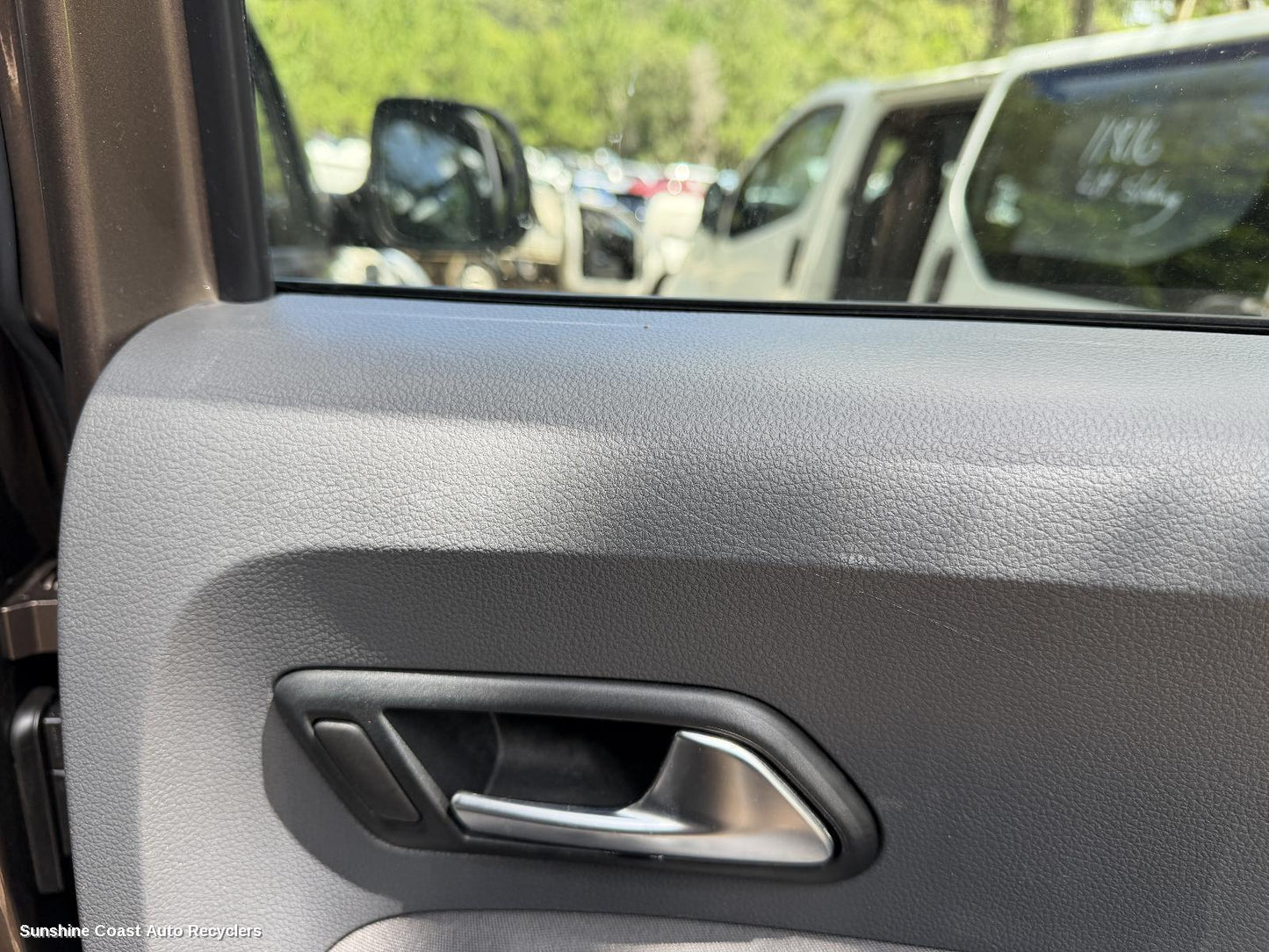 2010-2022 Volkswagen Amarok Door Handle