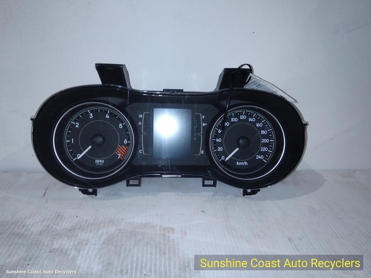 2014-2017 Jeep Cherokee Instrument Cluster