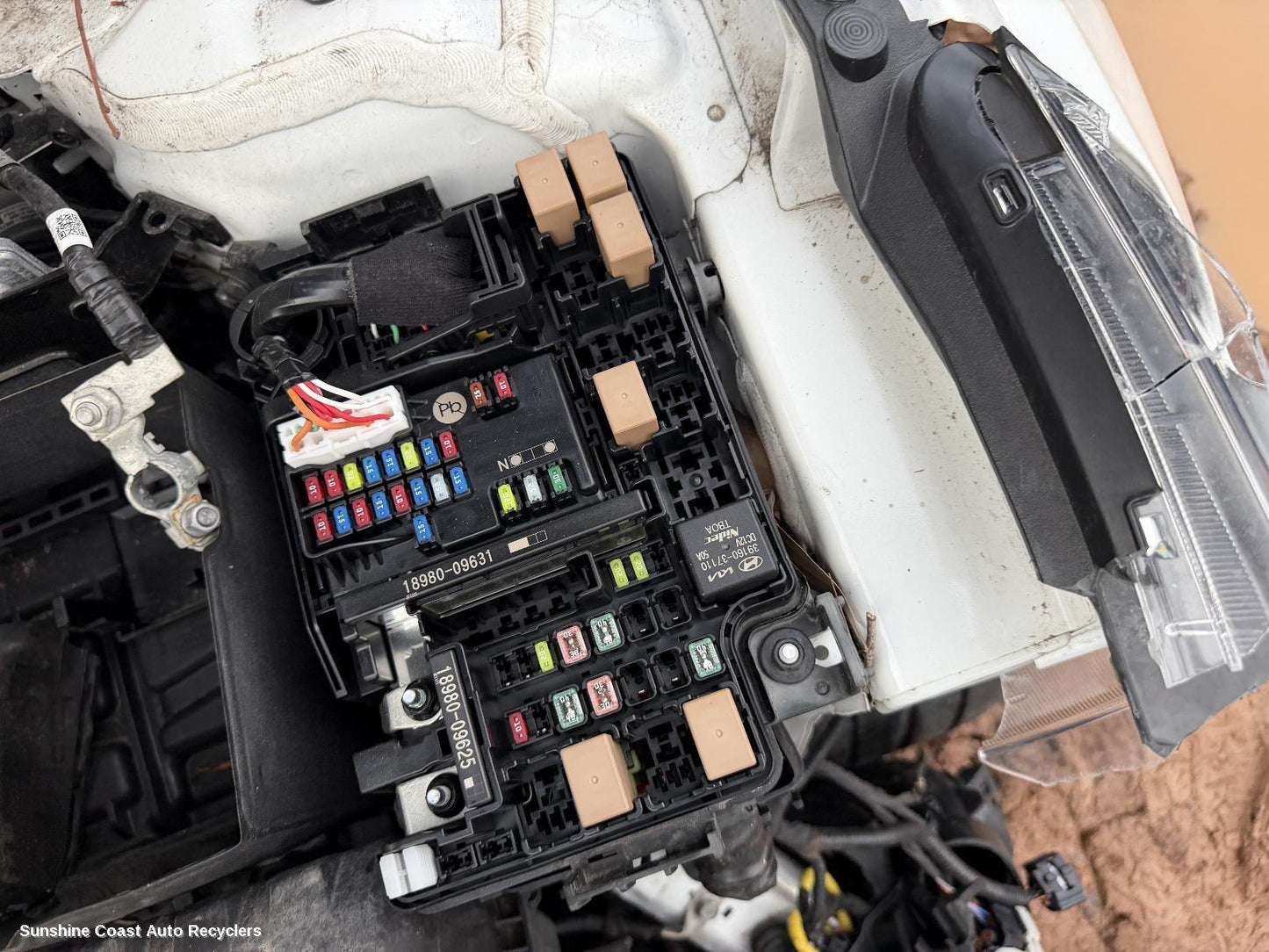 2018-2024 Kia Cerato Fuse Box
