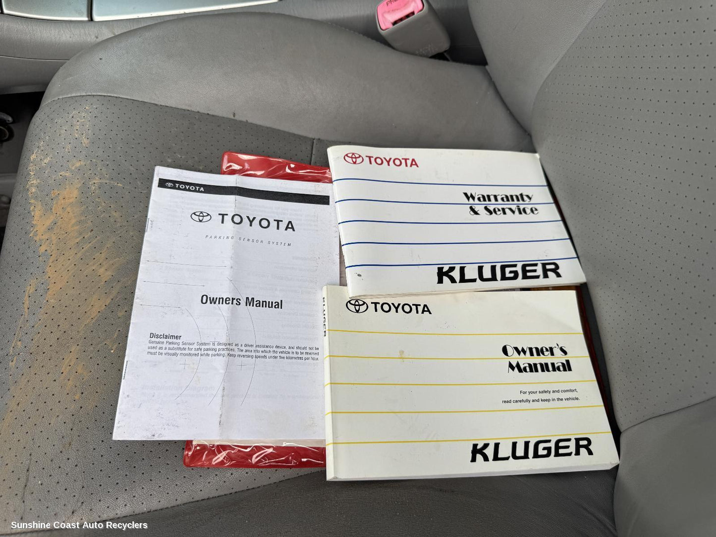 2006 Toyota Kluger Owners Handbook
