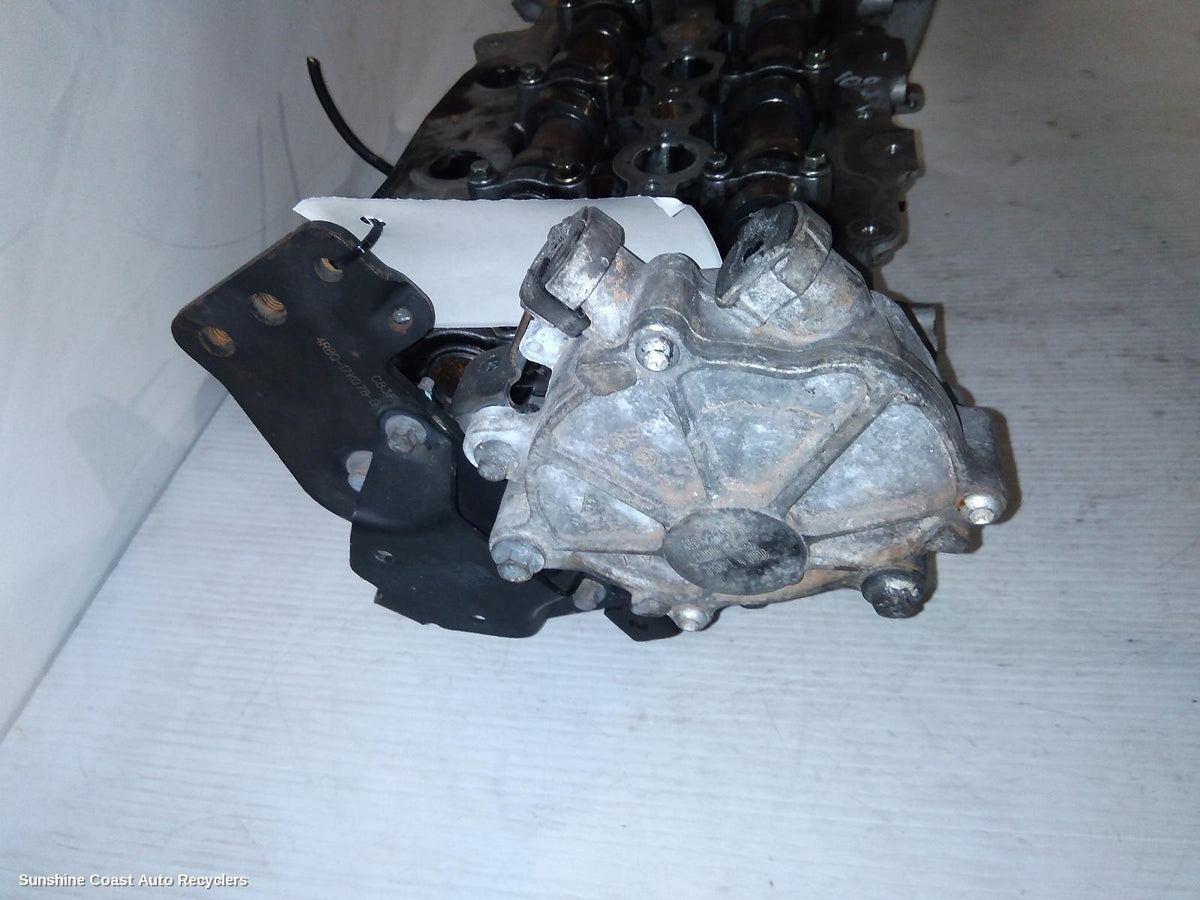 2005-2012 Land Rover Discovery Cylinder Head