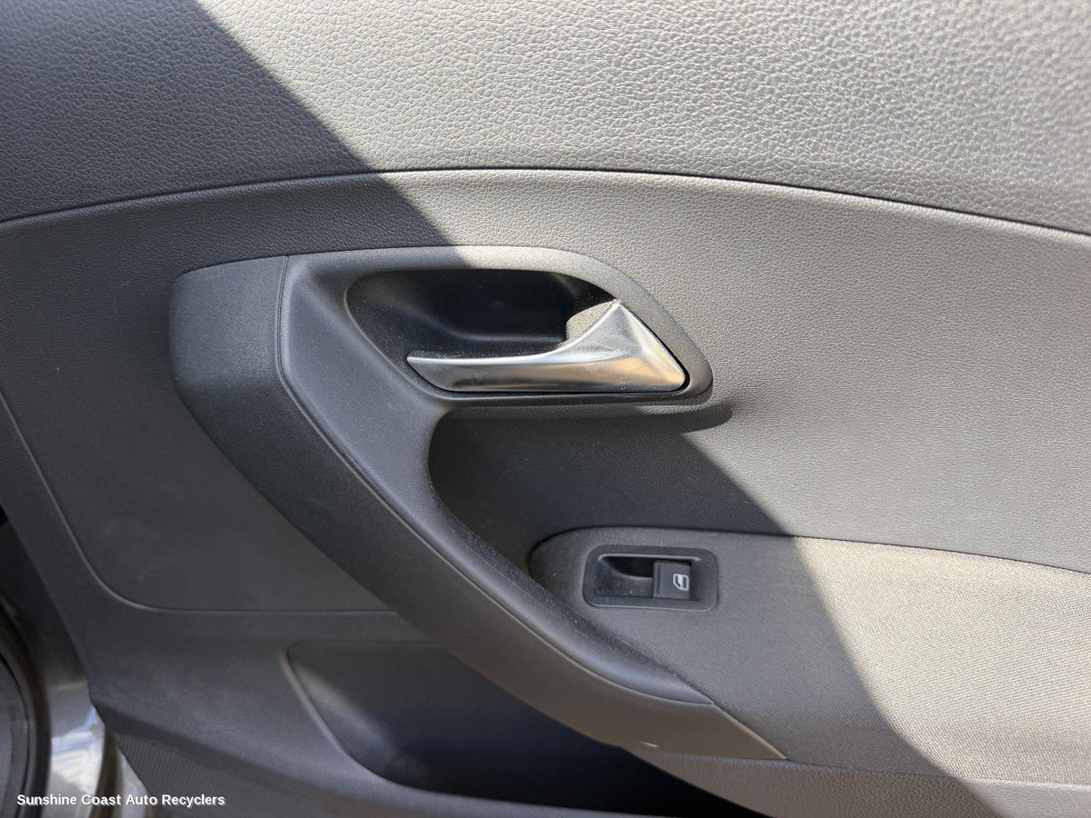 2010-2017 Volkswagen Polo Door Handle