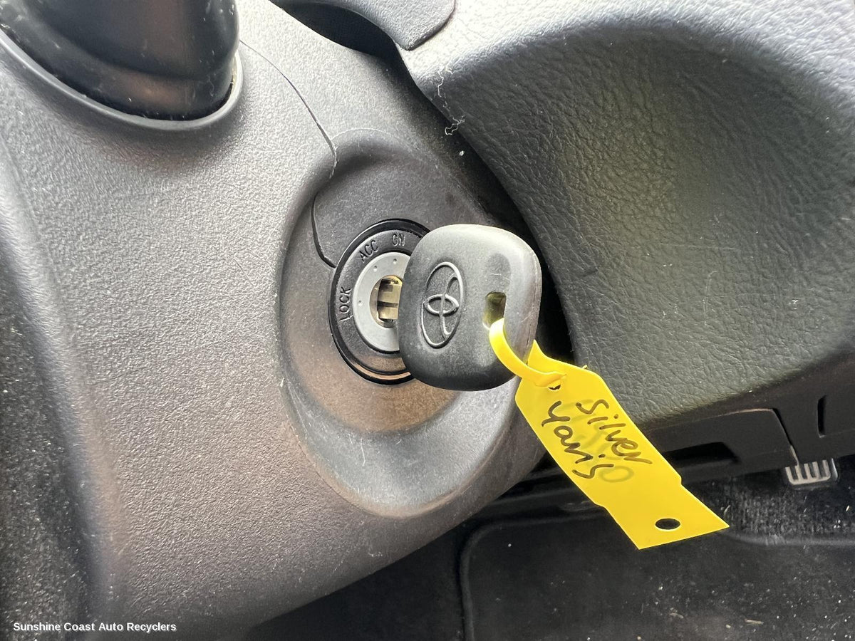 2005-2016 Toyota Yaris Ignition W  Key