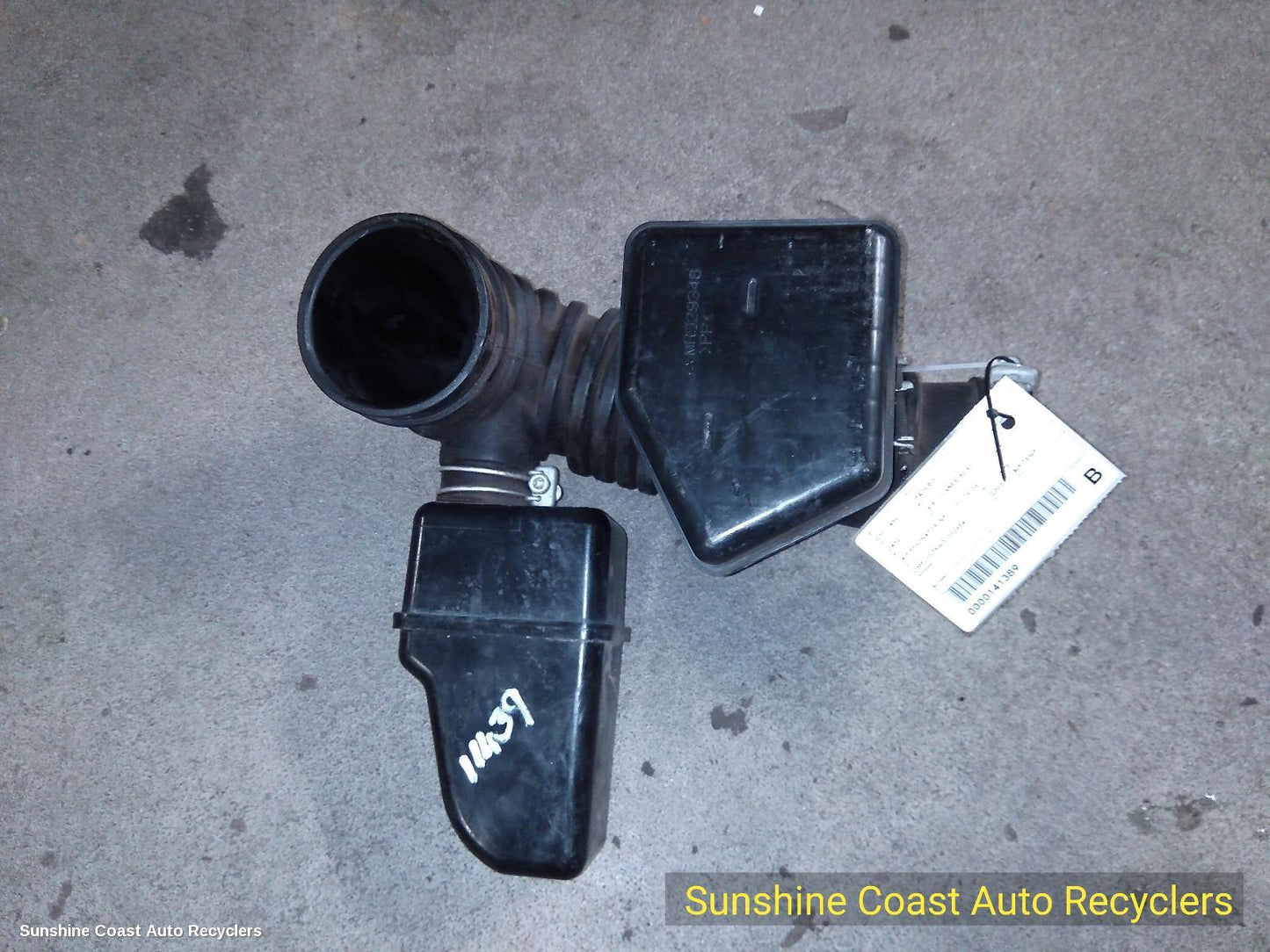 2003 Mitsubishi Pajero Air Cleaner Box