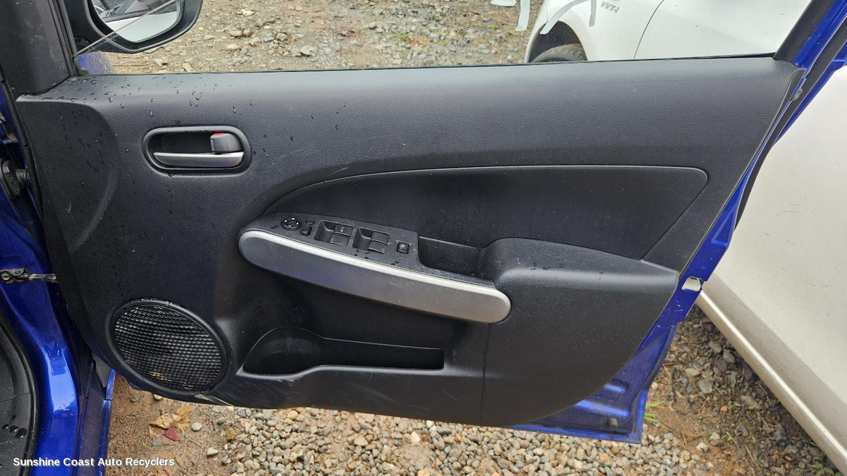 2007-2014 Mazda 2 Door Handle
