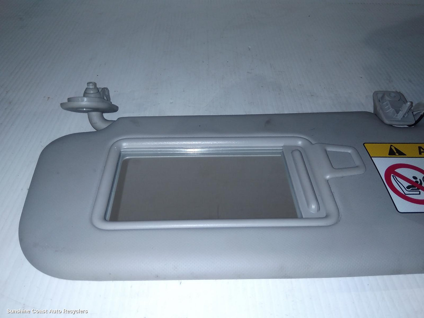 2018 Kia Rio Sunvisor