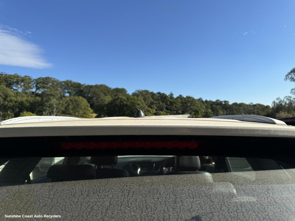 2015-2021 Hyundai Tucson High Level Stoplight
