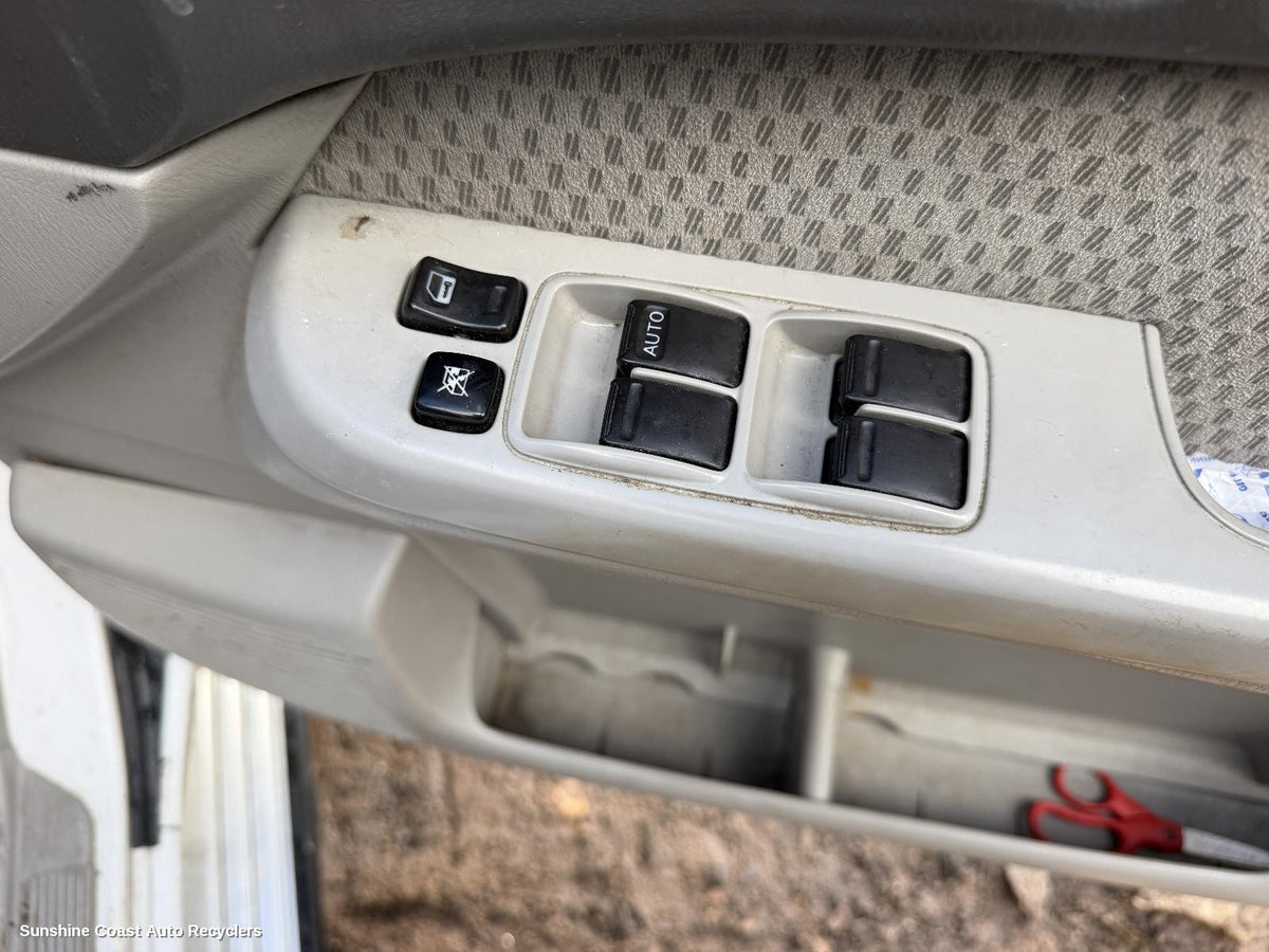 1997-2017 Nissan Patrol Pwr Dr Wind Switch