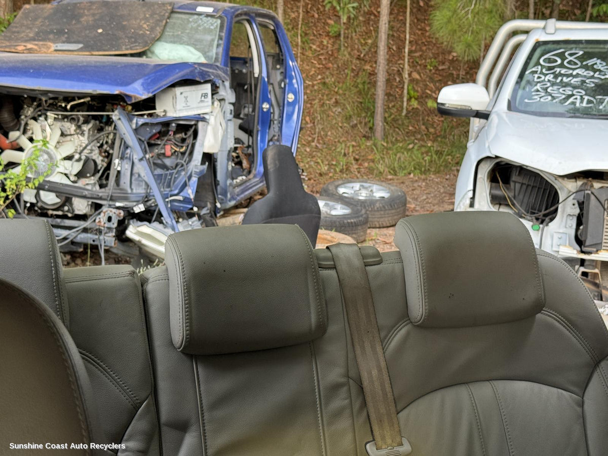 2015-2022 Ldv G10 Headrest