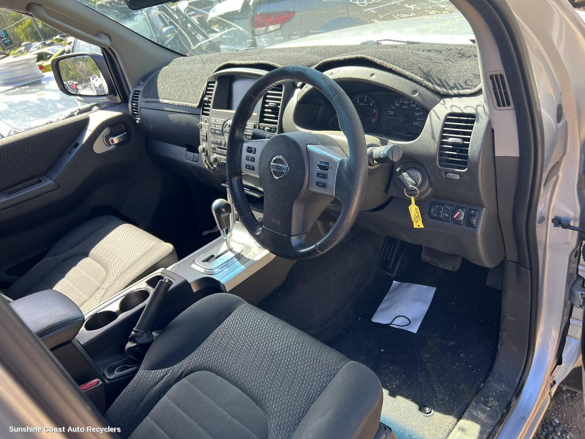 2010-2015 Nissan Navara Engine