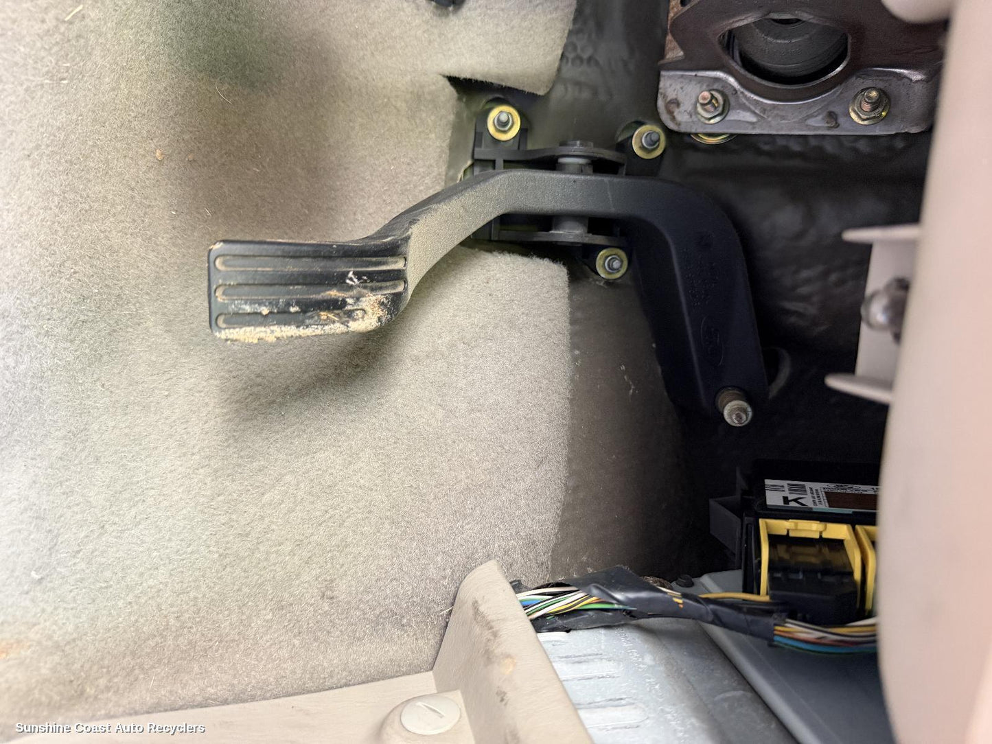 2001-2005 Ford Focus Pedal Assembly