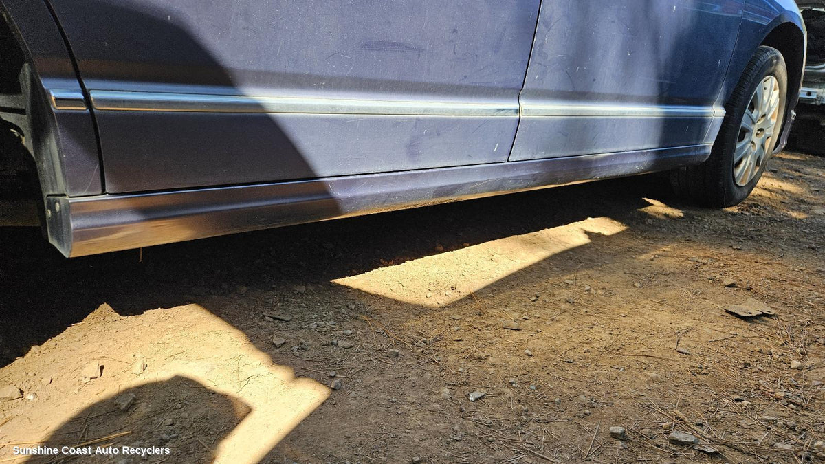 2004-2009 Honda Odyssey Side Step Skirt