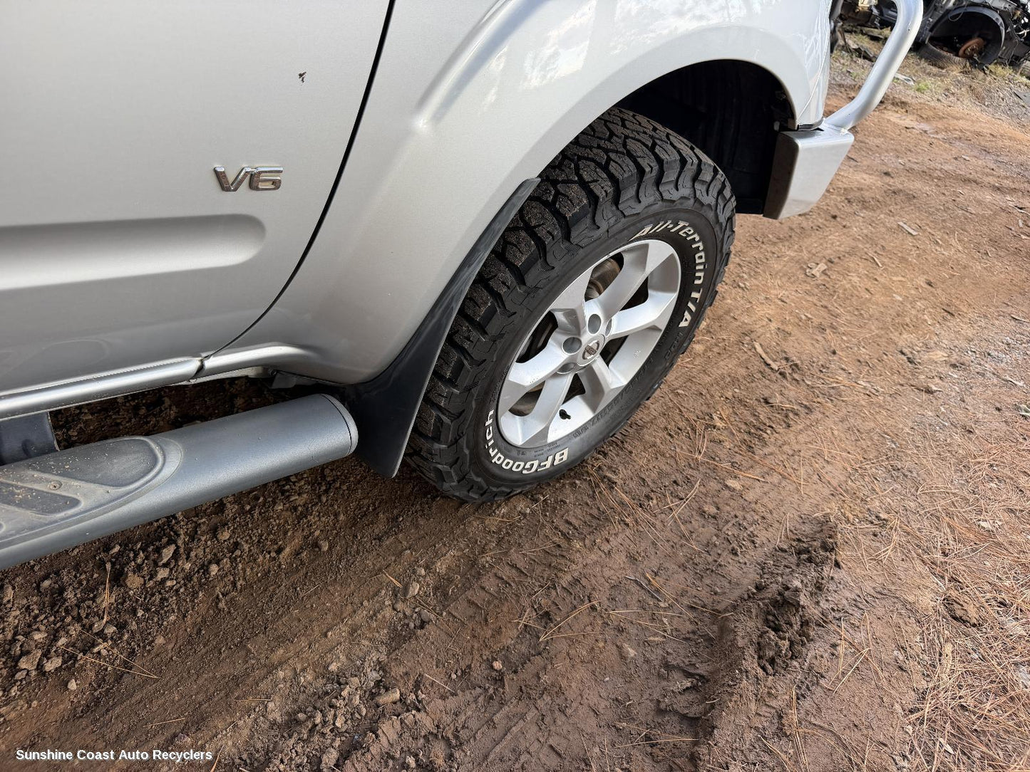 2005-2015 Nissan Navara Mud Flaps