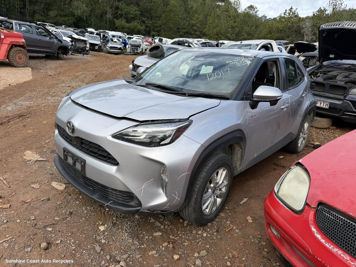 2020-2026 Toyota Yaris Cross Left Headlamp