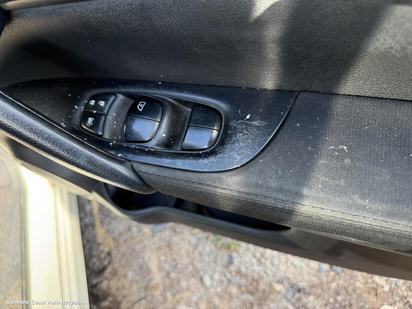 2013-2017 Nissan Qashqai Pwr Dr Wind Switch