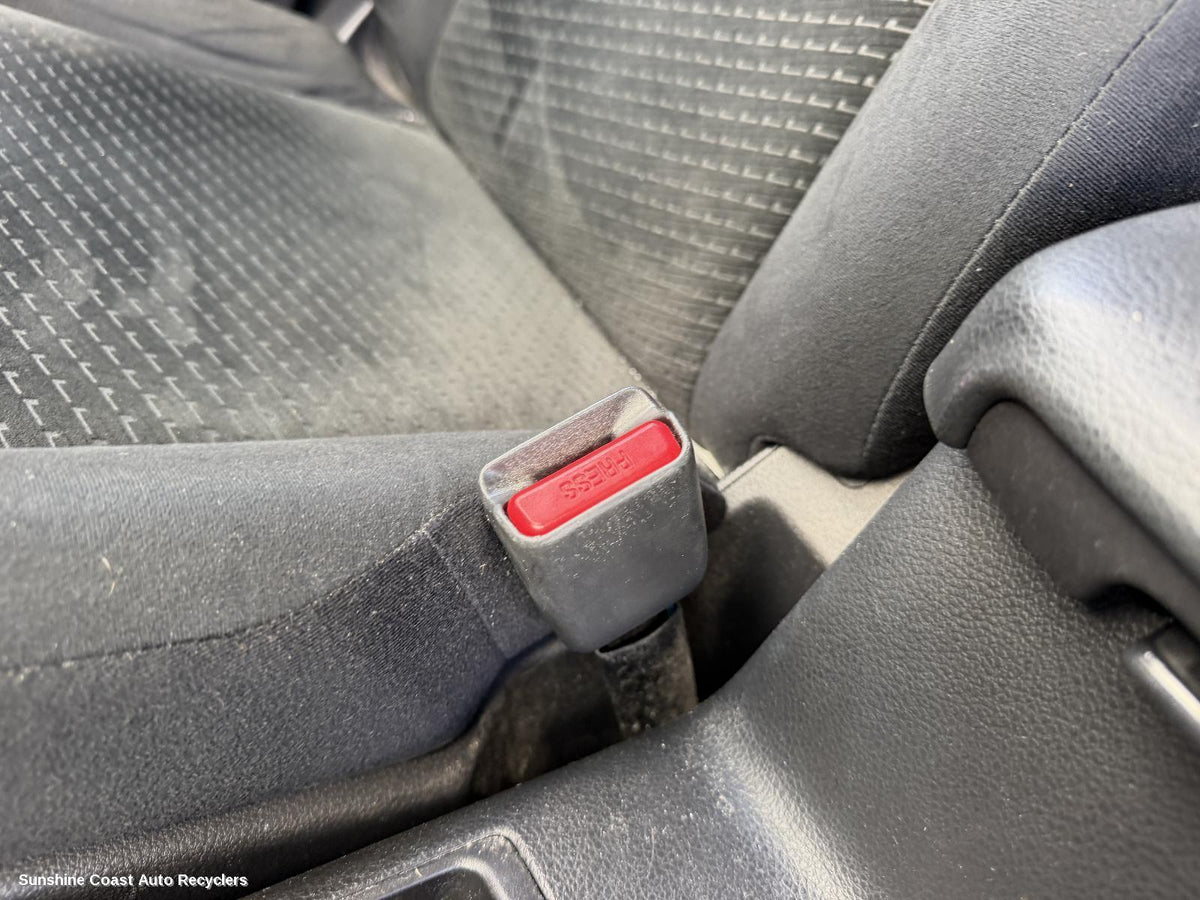 2007-2013 Nissan Xtrail Seatbelt Stalk