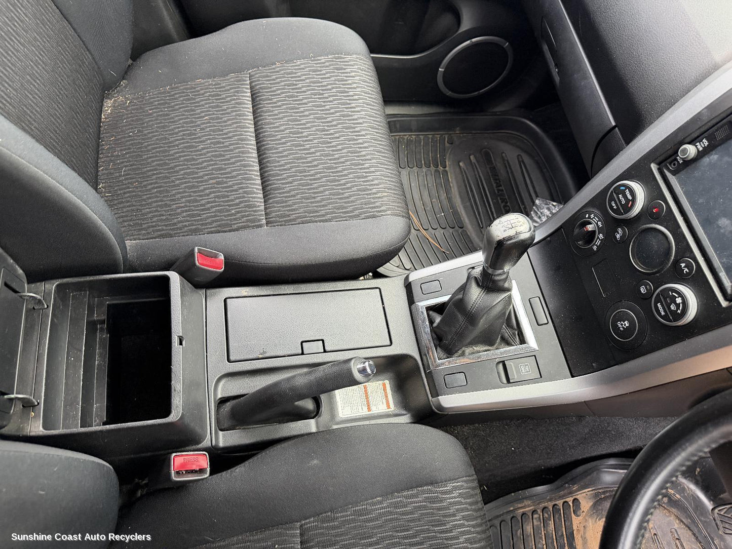 2013 Suzuki Vitara Gear Stick Shifter