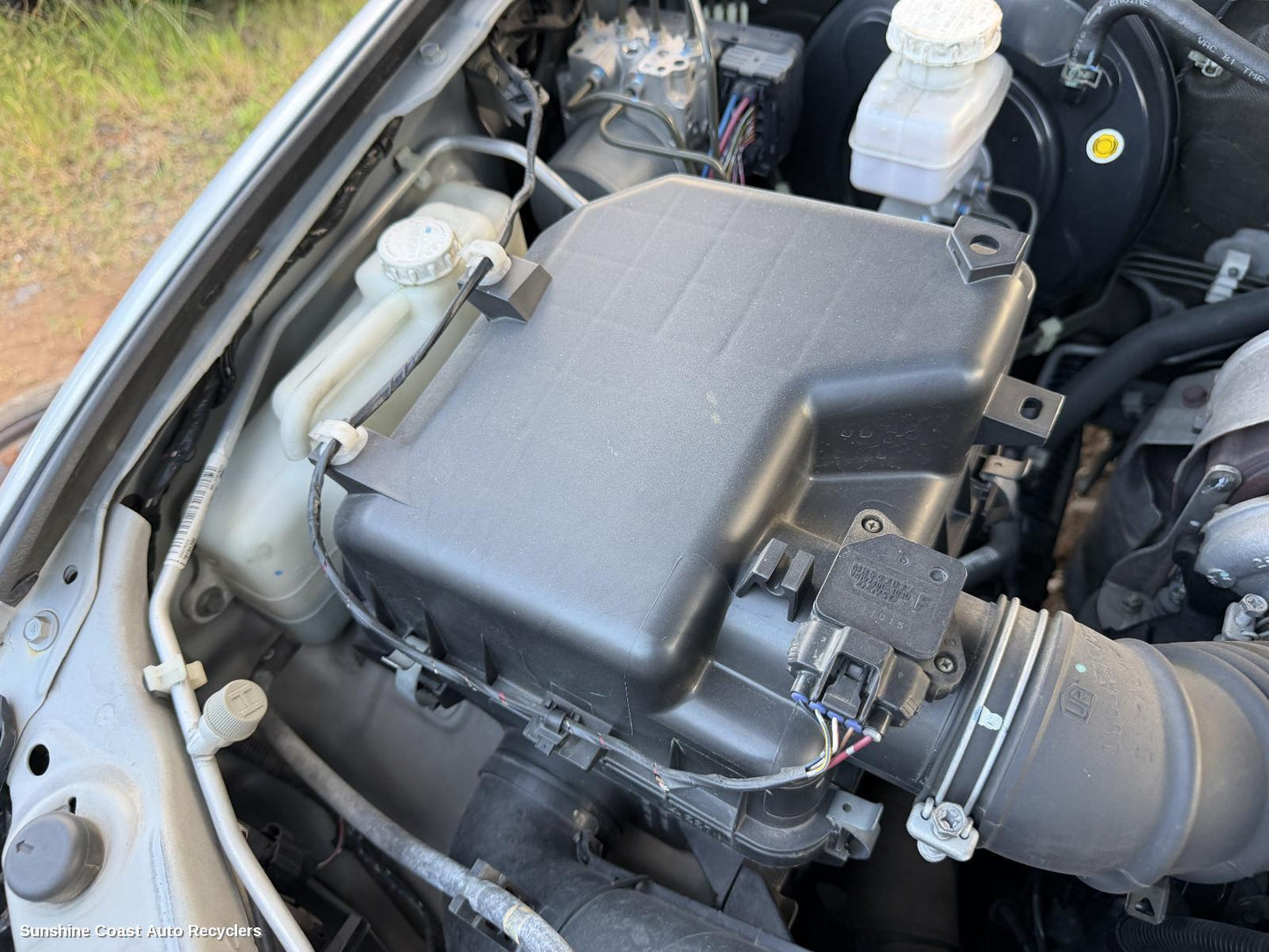 2009-2015 Mitsubishi Challenger Air Cleaner Box