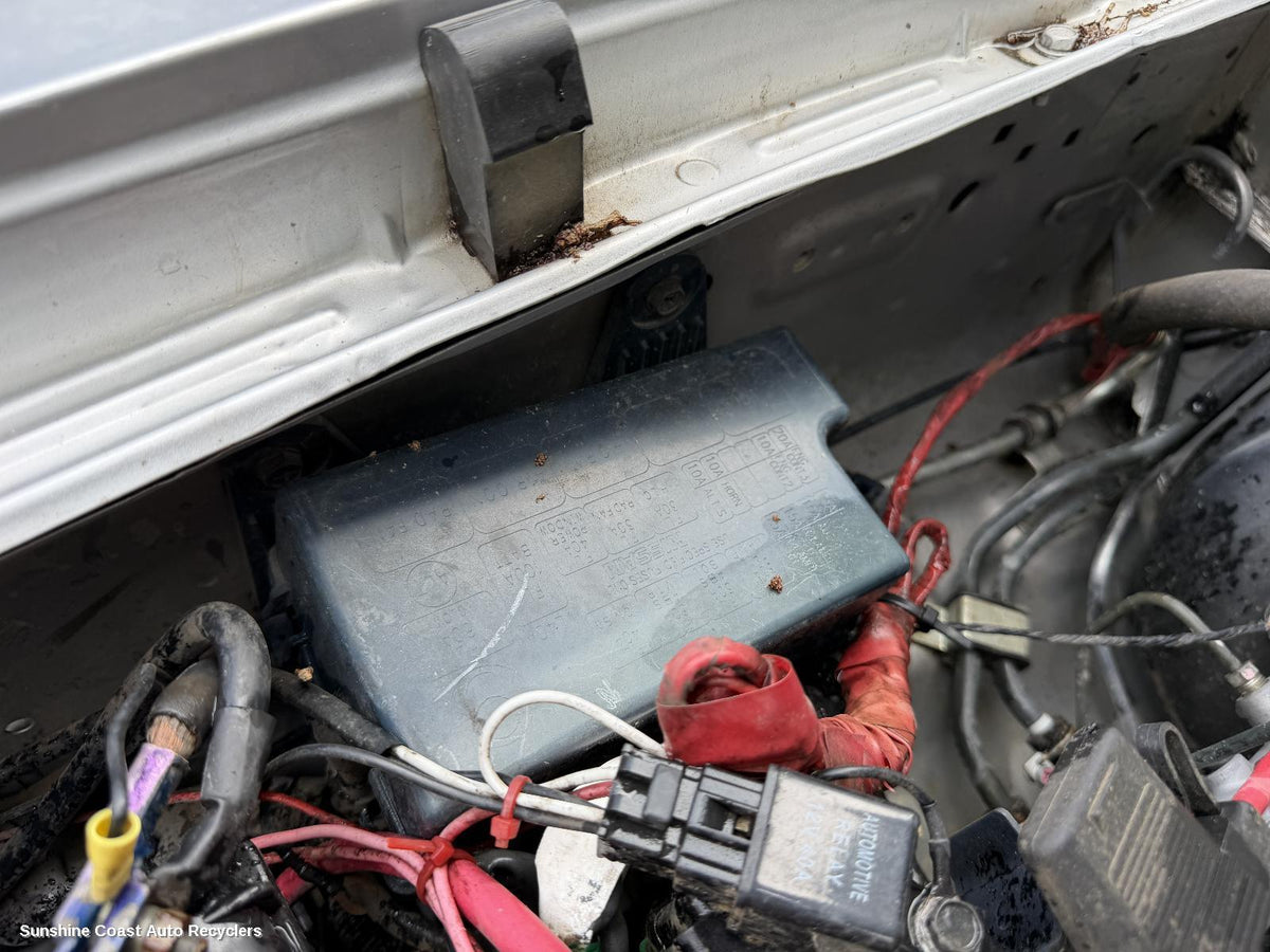 1997-2015 Nissan Navara Fuse Box