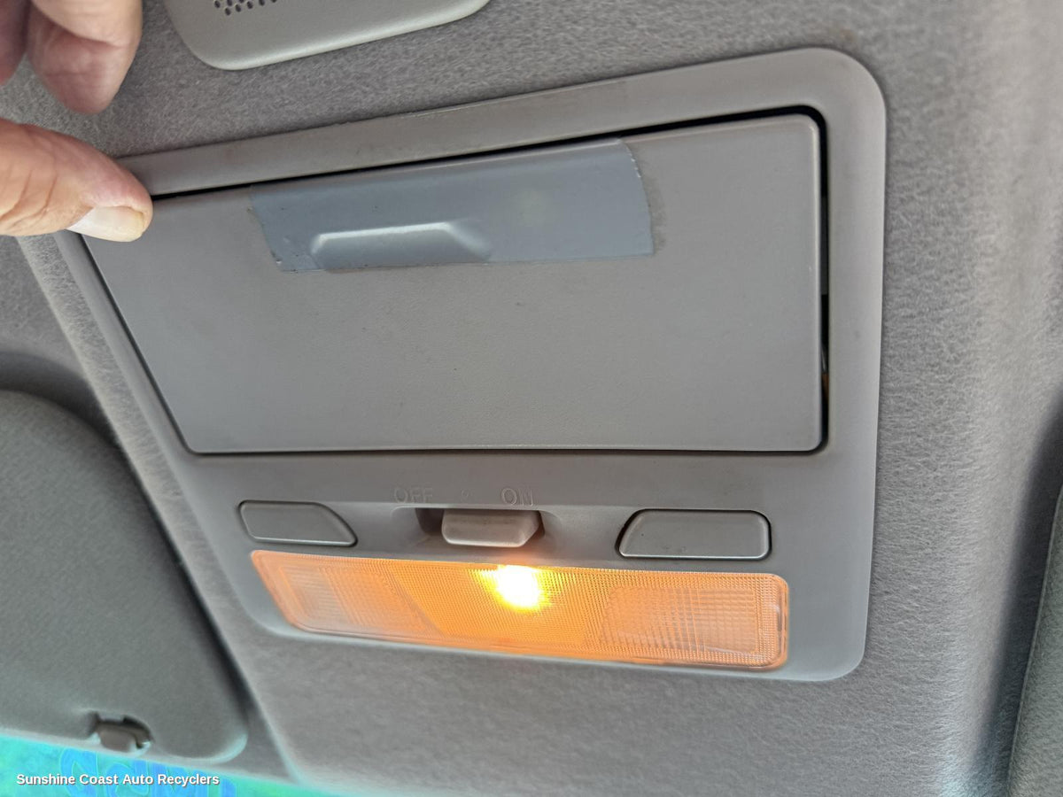 2009-2015 Mitsubishi Challenger Courtesy Light