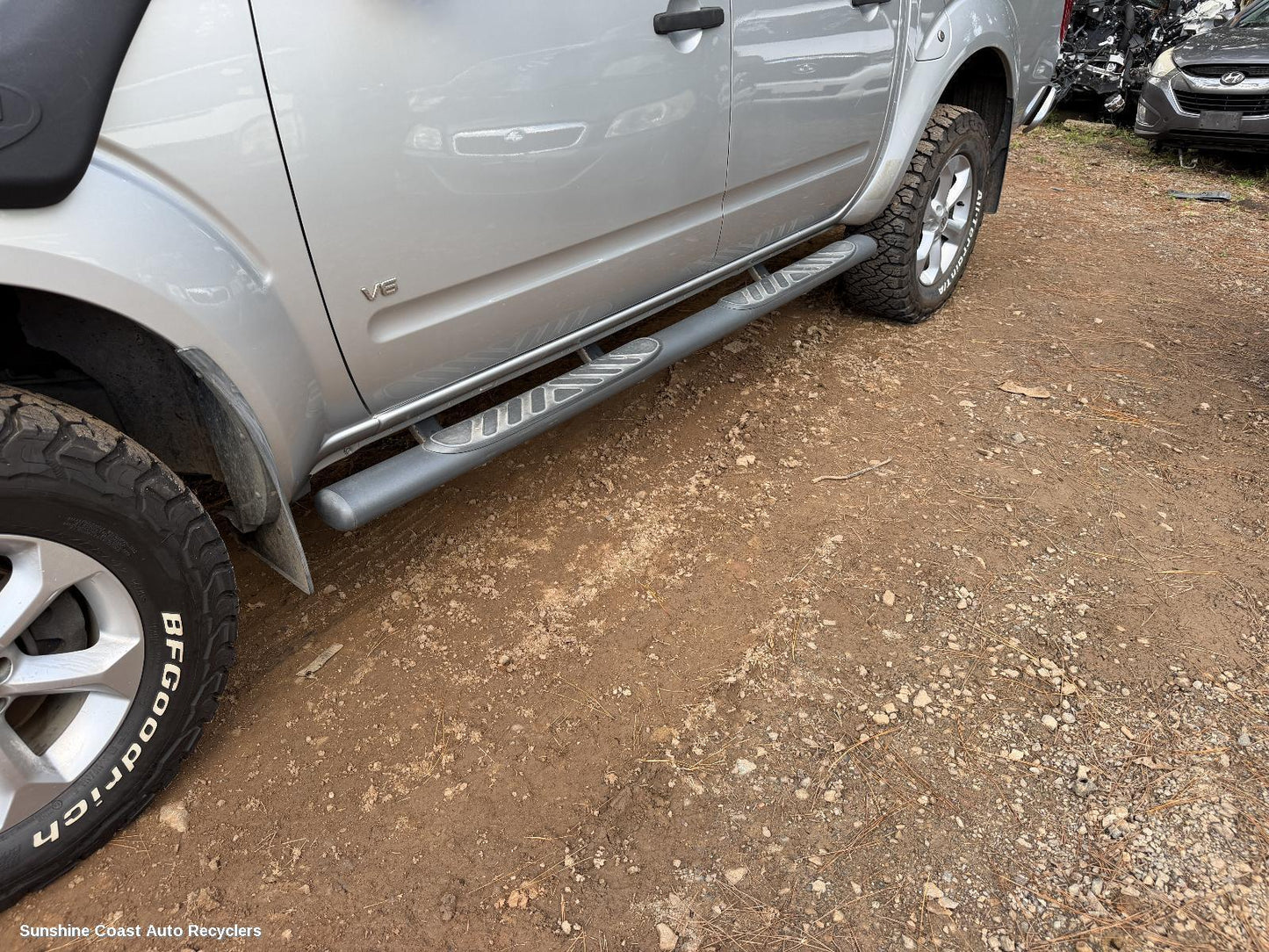 2005-2015 Nissan Navara Side Step Skirt