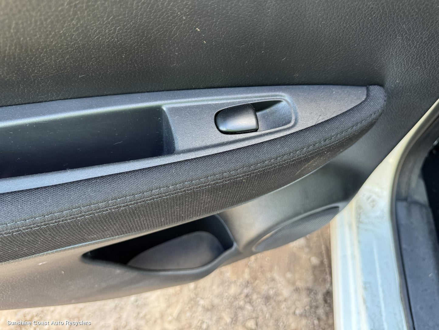 2015 Nissan Qashqai Pwr Dr Wind Switch