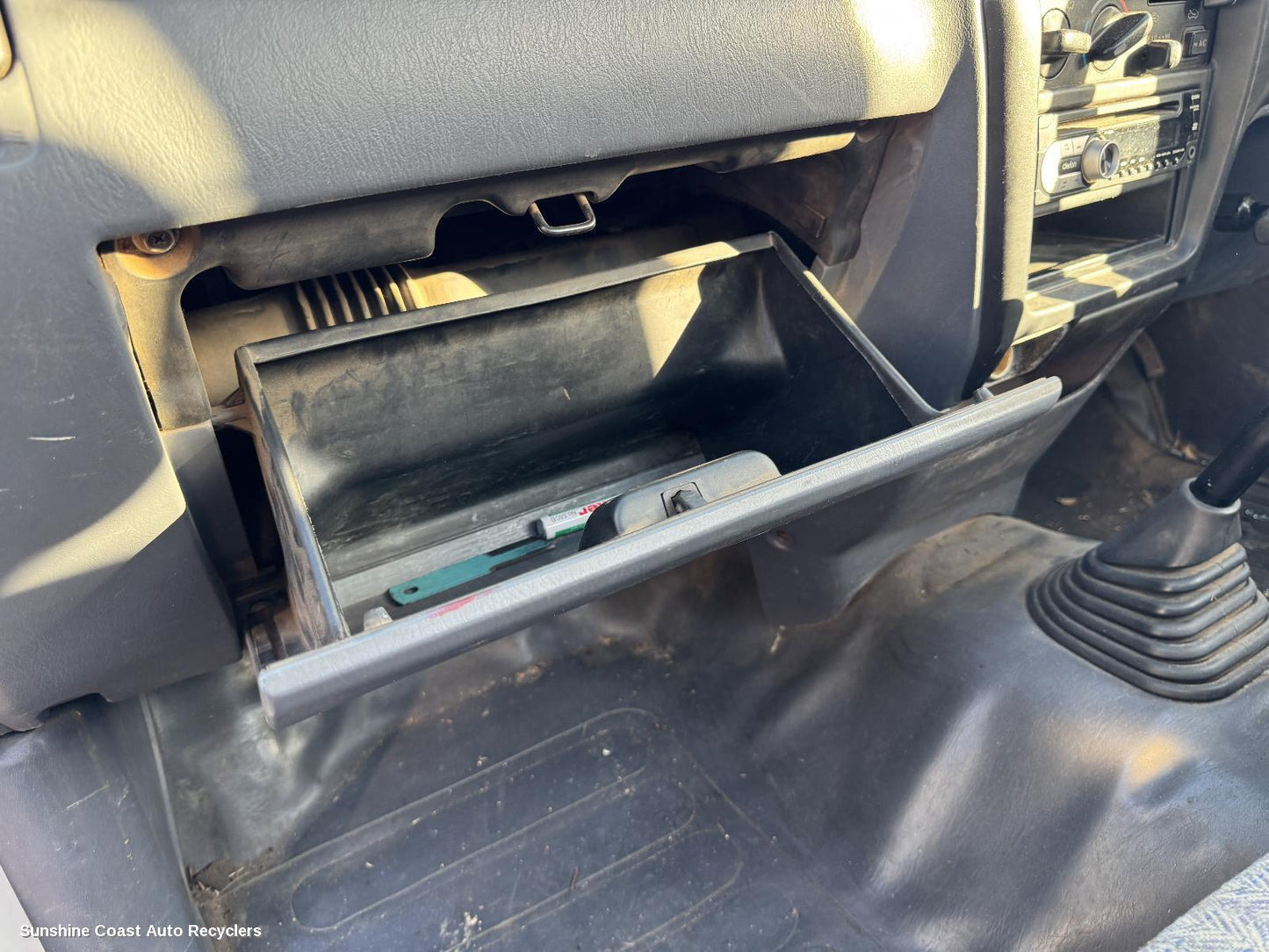 2002 Toyota Hilux Glove Box