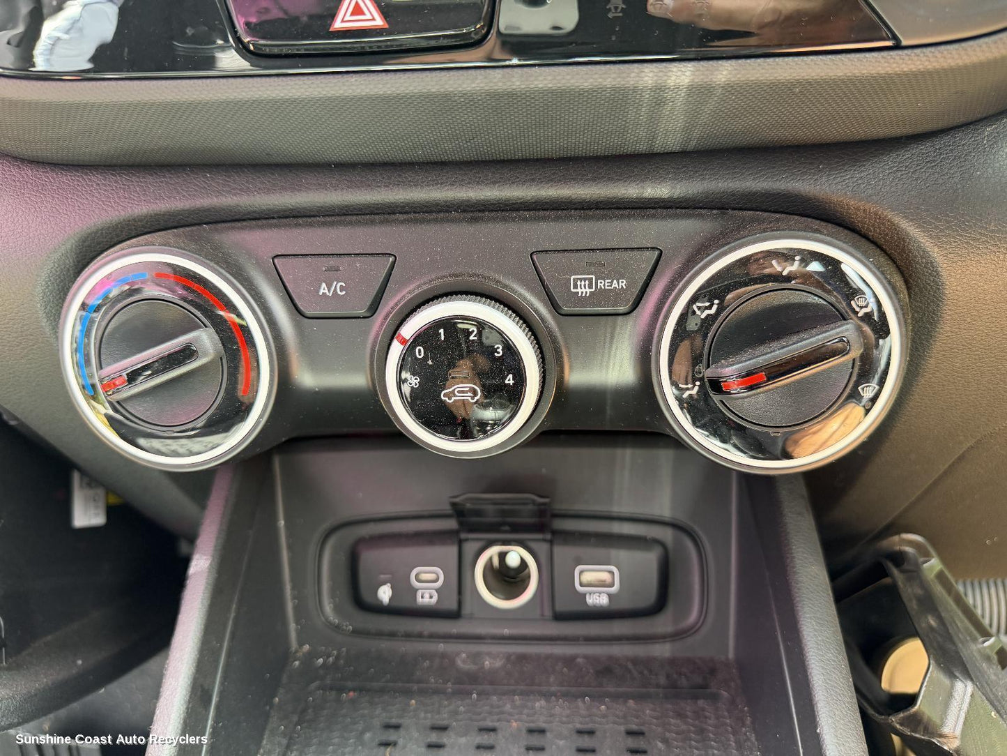 2019-2025 Hyundai Venue Heater Ac Controls