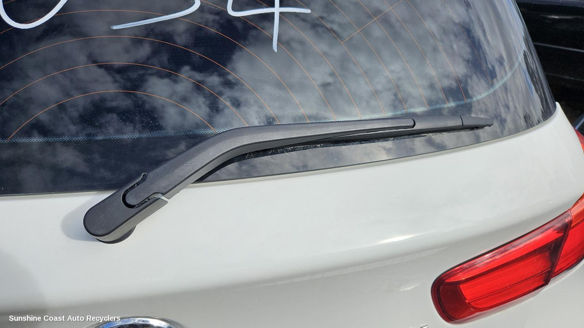 2011-2019 Bmw 1 Series Wiper Arm