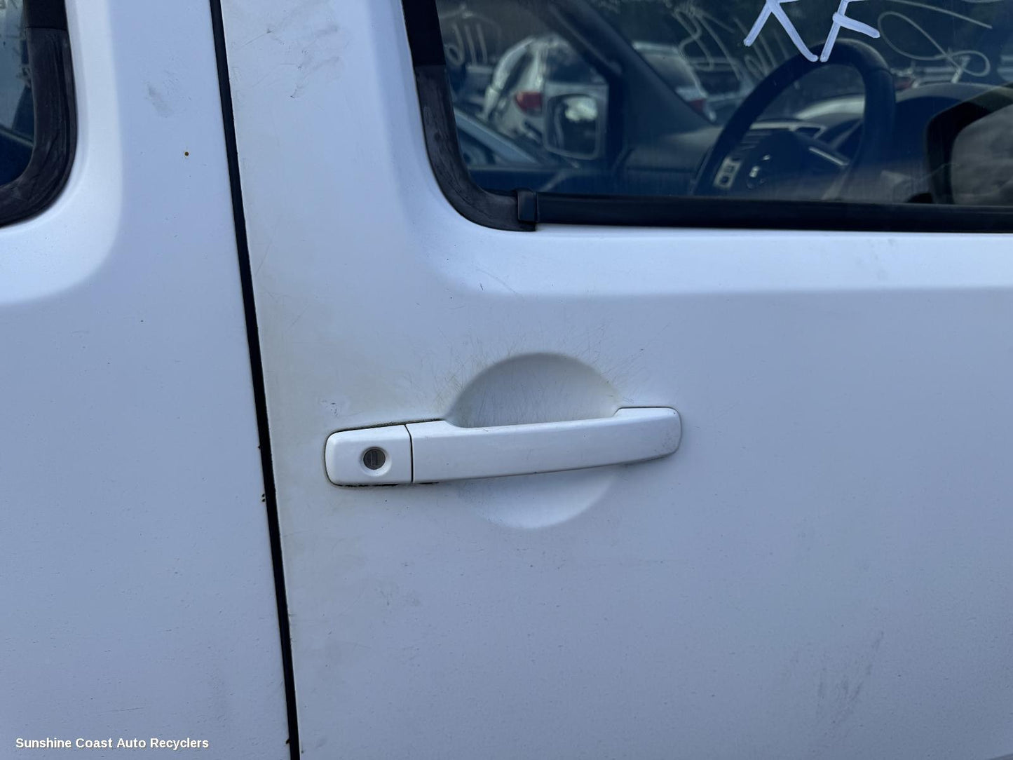 2010 Nissan Navara Door Handle