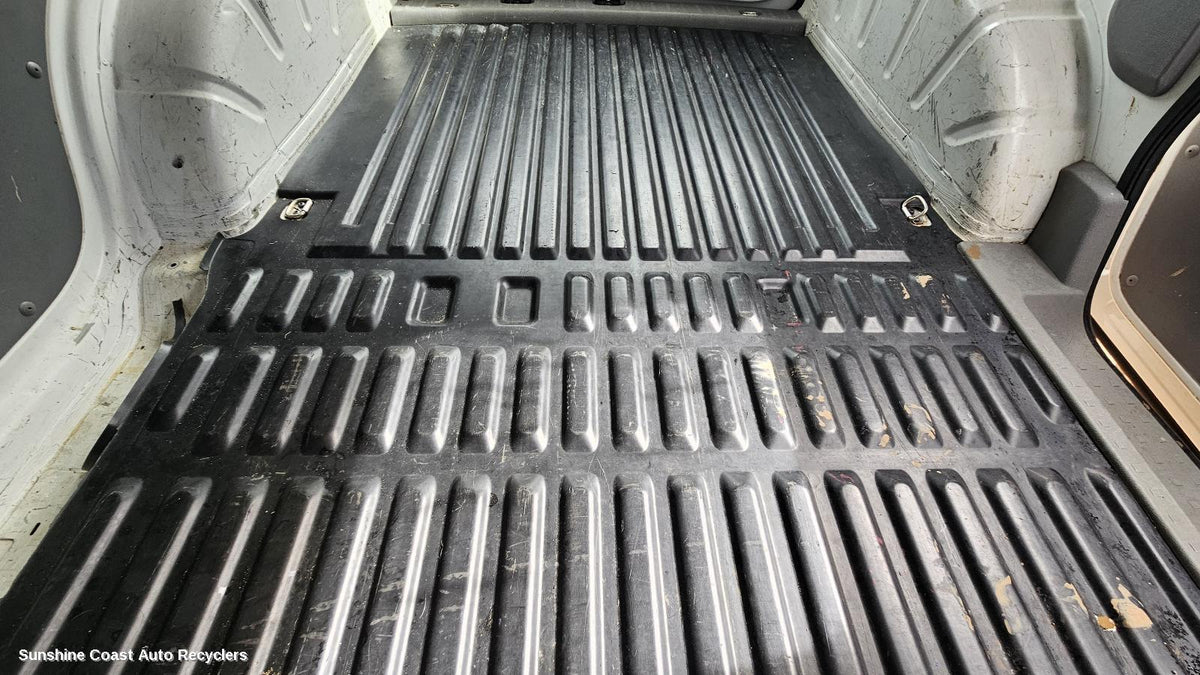 2005-2010 Volkswagen Caddy Floor Mats