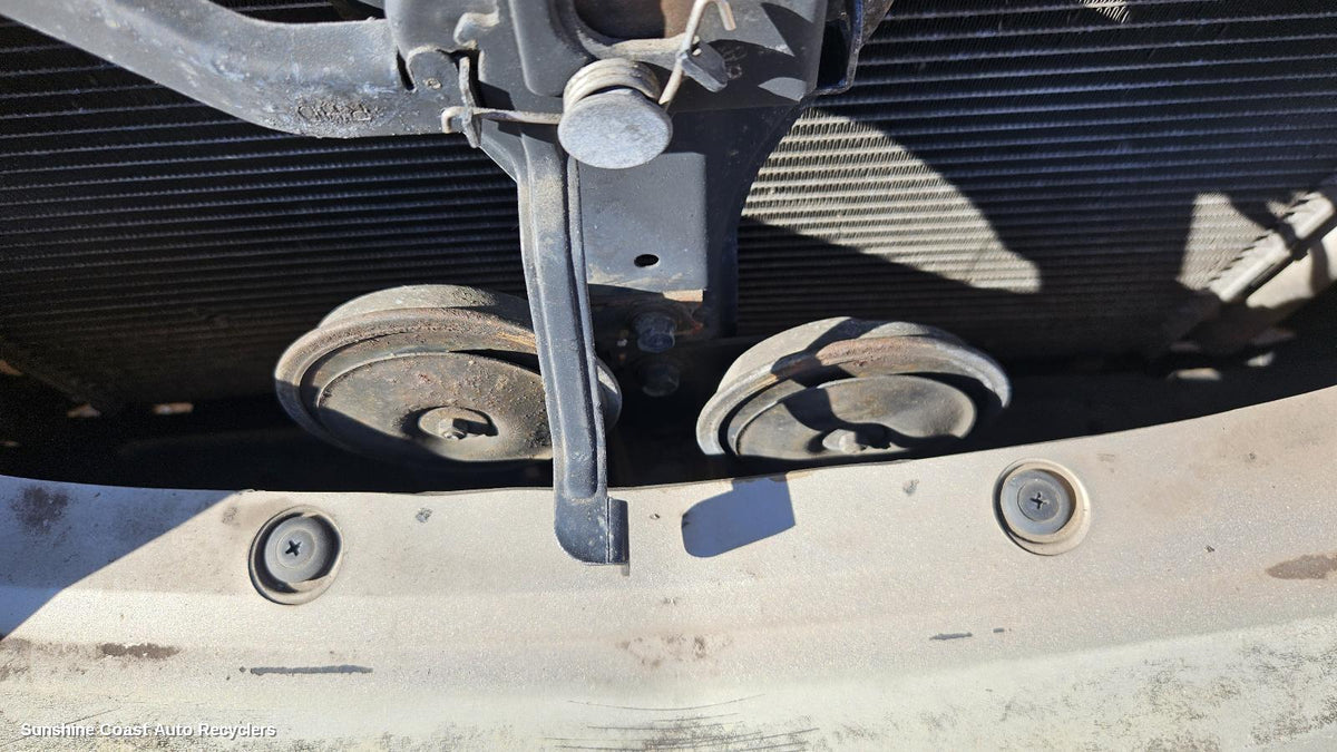 2000-2003 Hyundai Elantra Horn