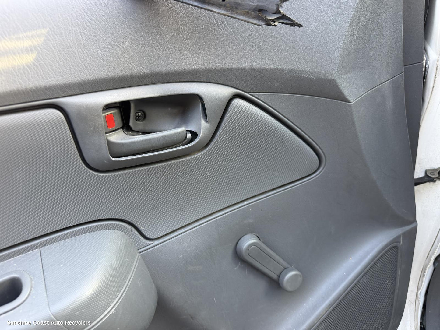 2005-2015 Toyota Hilux Door Handle
