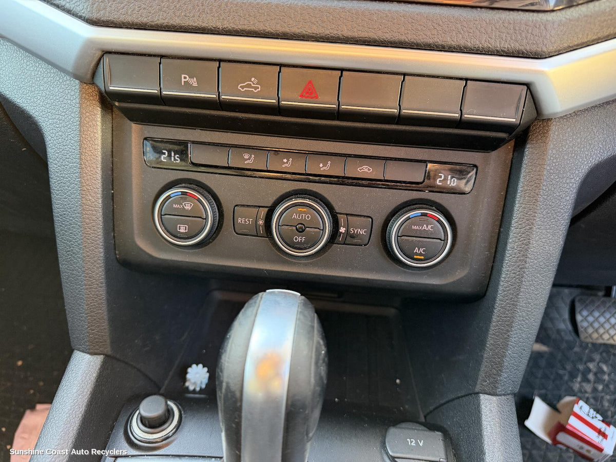 2016-2022 Volkswagen Amarok Heater Ac Controls