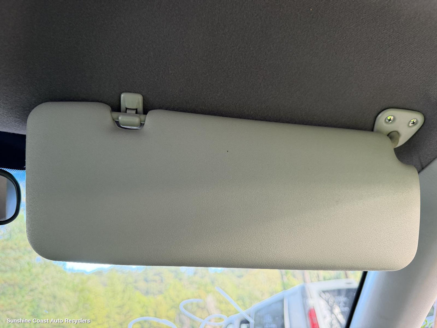 1997-2002 Toyota Camry Sunvisor