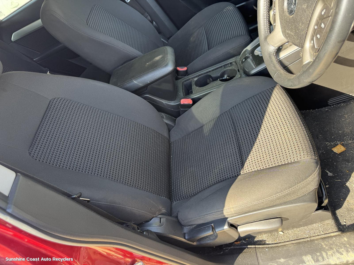 2011-2018 Holden Captiva Front Seat