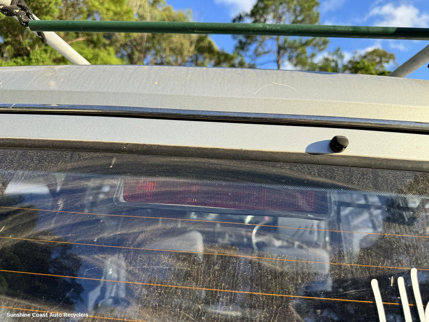 1993 Mitsubishi Pajero High Level Stoplight